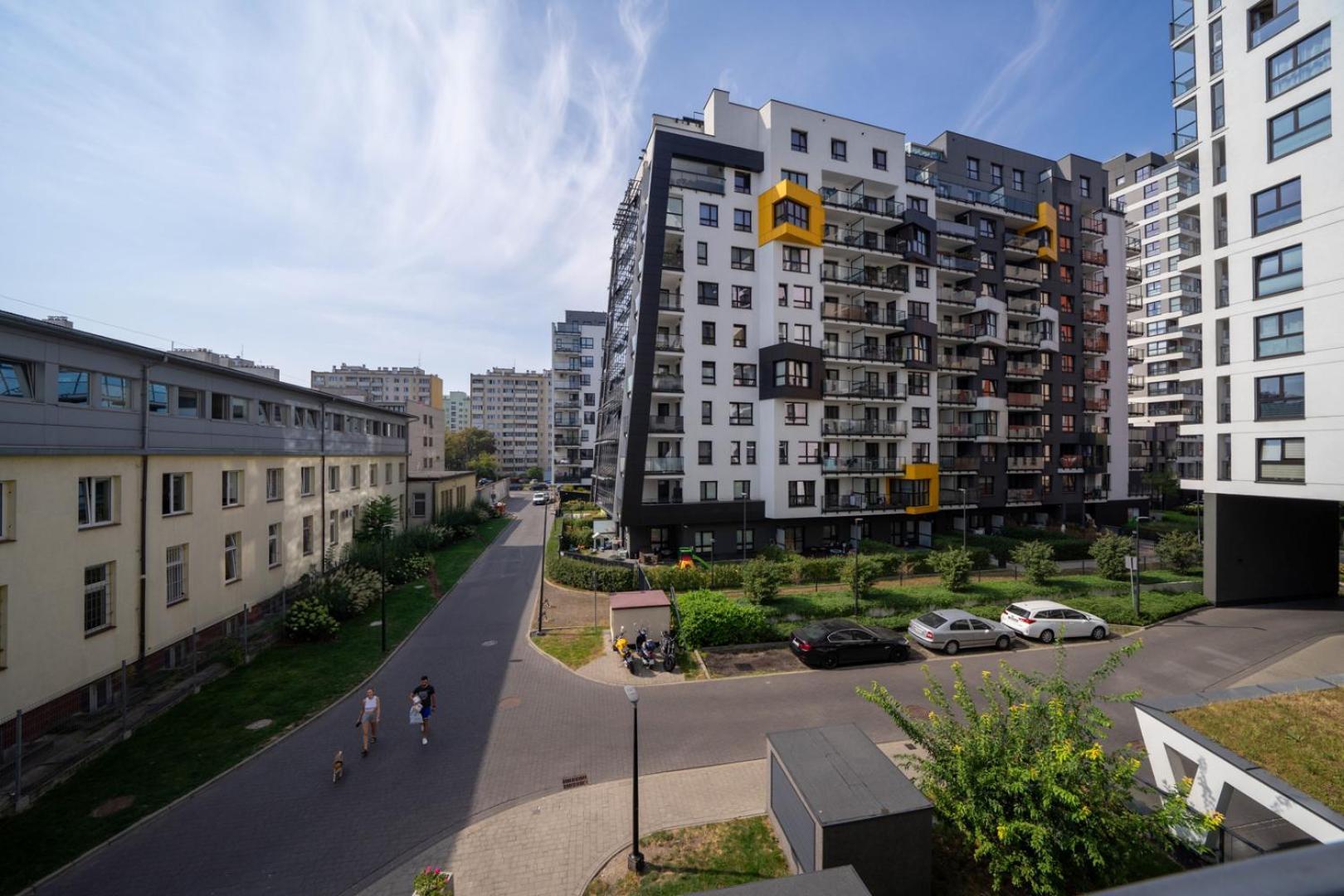 Skierniewicka Apt - Parking, Workspace, Balcony - By Rentujemy Варшава Екстер'єр фото