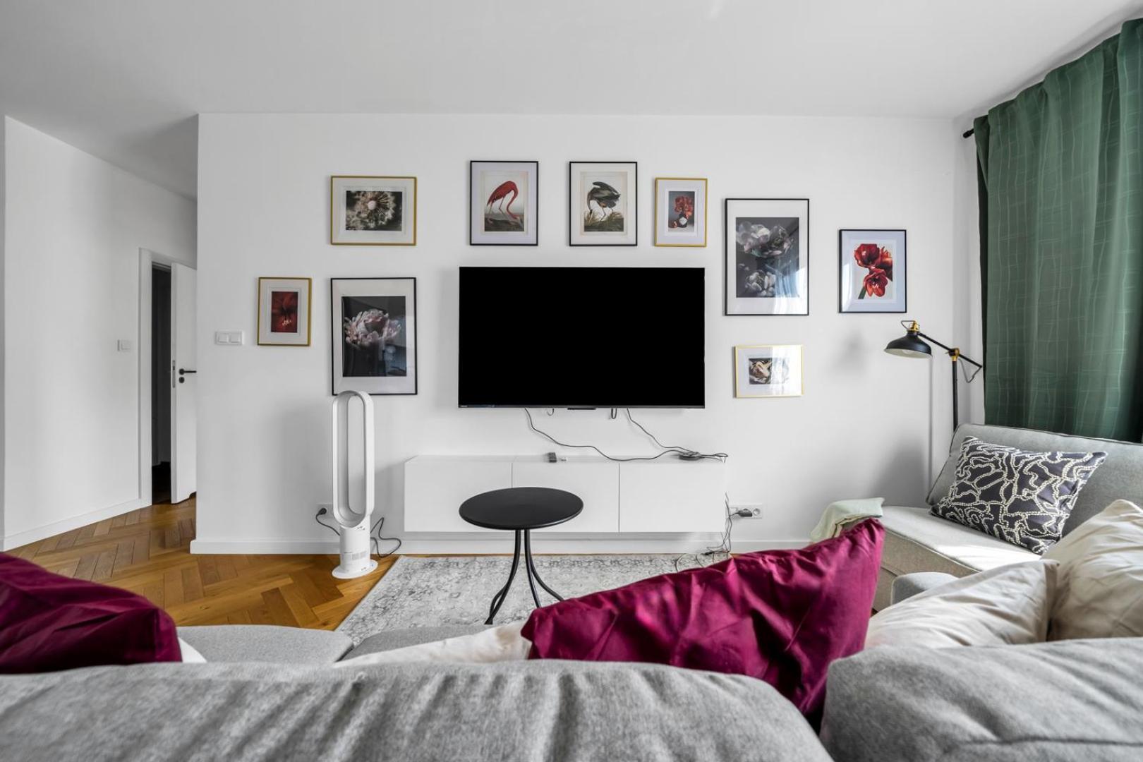 Skierniewicka Apt - Parking, Workspace, Balcony - By Rentujemy Варшава Екстер'єр фото